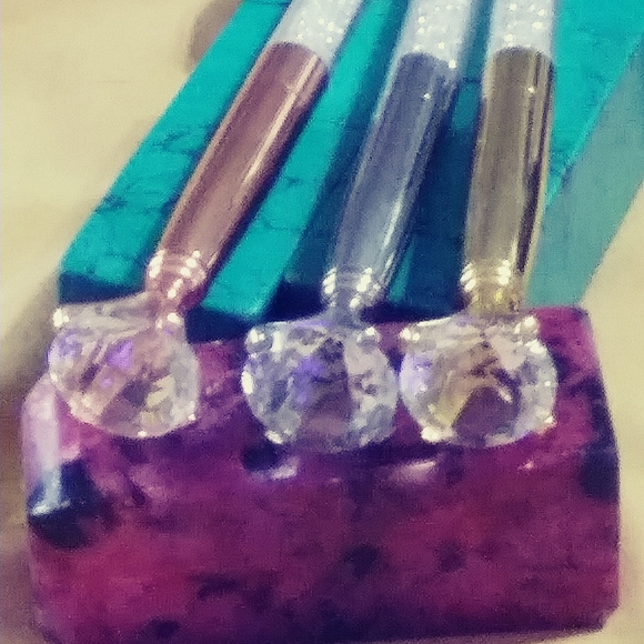 3} REALISTIC- DIAMOND *LOOK* PEN SET. SILVER, GOLD, & ROSE GOLD - Picture 6 of 9